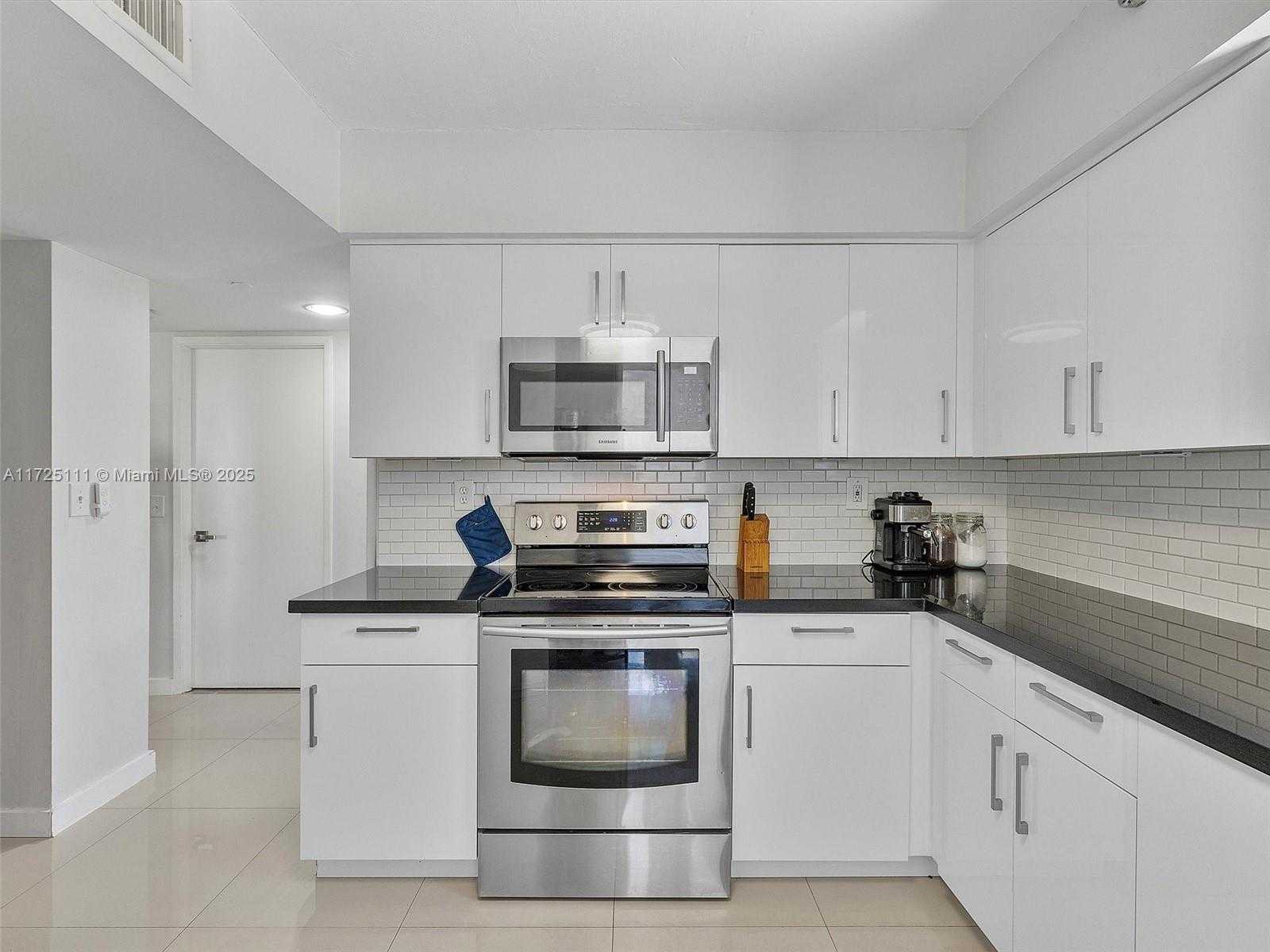Small Image of 3300 NORTH EAST 191ST ST #701, Aventura Number 15