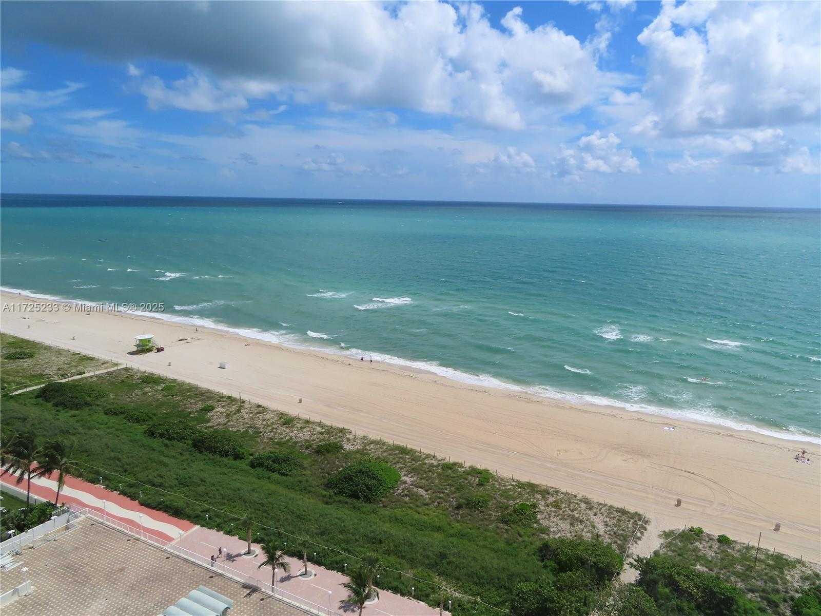 Small Image of 5701 COLLINS AVE #1011, Miami Beach Number 25
