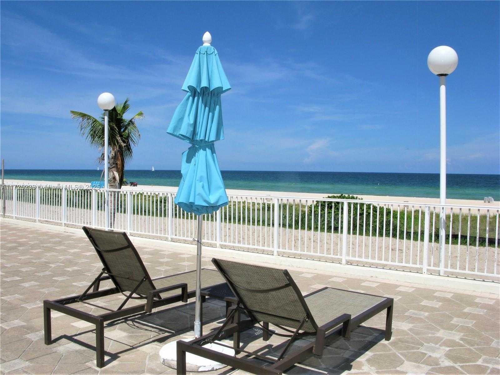Small Image of 5701 COLLINS AVE #1011, Miami Beach Number 40