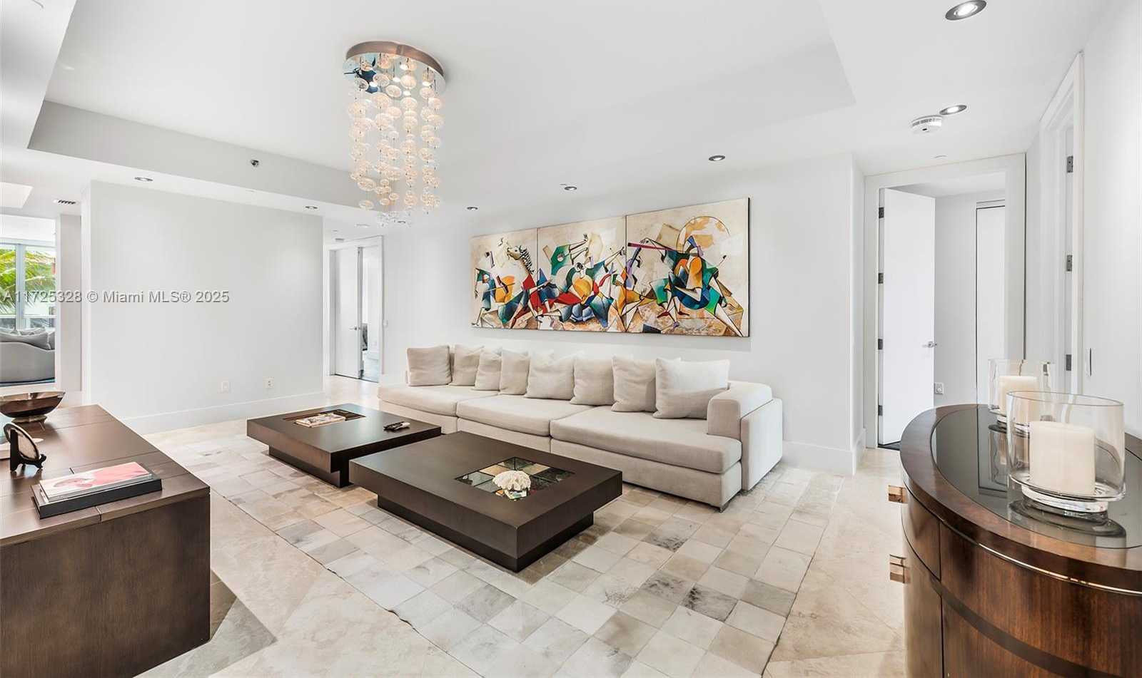 Small Image of 5959 COLLINS AVE #606, Miami Beach Number 16