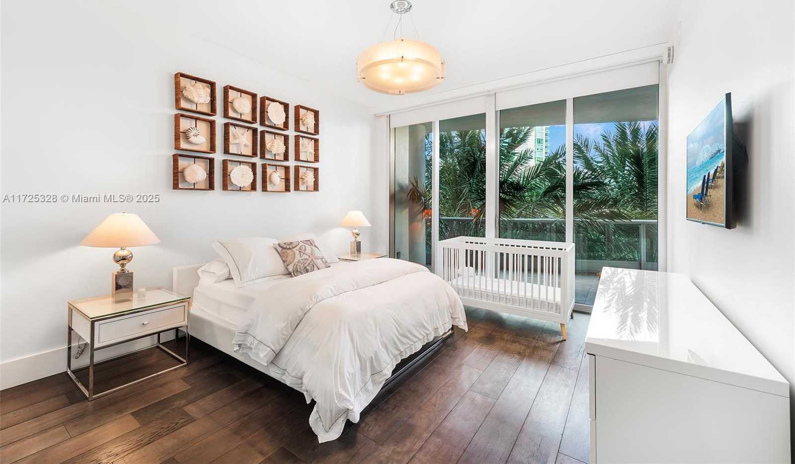 Small Image of 5959 COLLINS AVE #606, Miami Beach Number 19