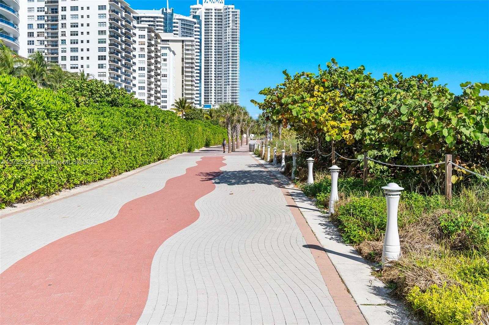 Small Image of 5959 COLLINS AVE #606, Miami Beach Number 38