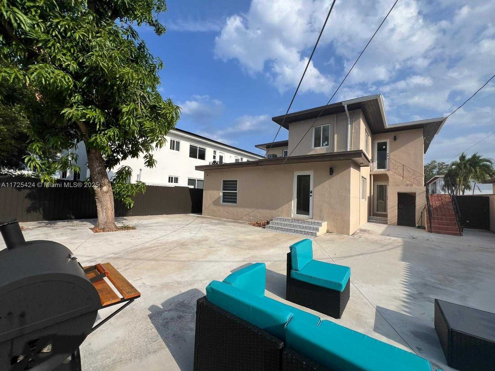Small Image of 945 79TH TER #1, Miami Beach Number 24