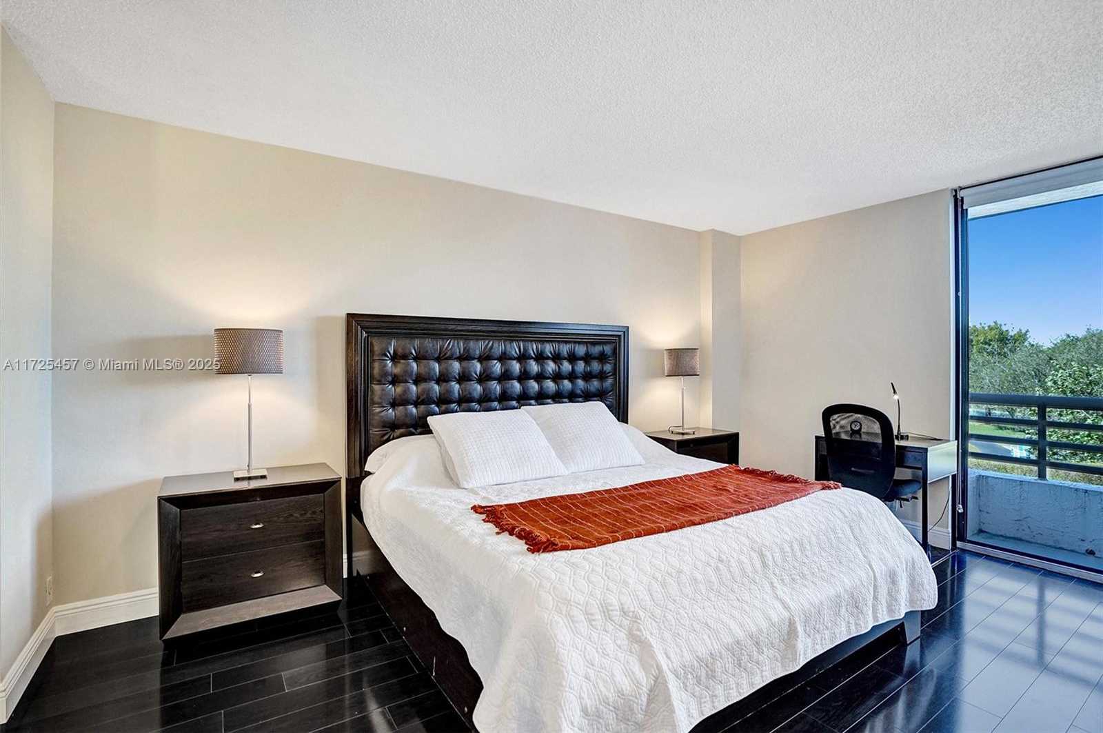 Small Image of 3300 NORTH EAST 191ST ST #303, Aventura Number 14