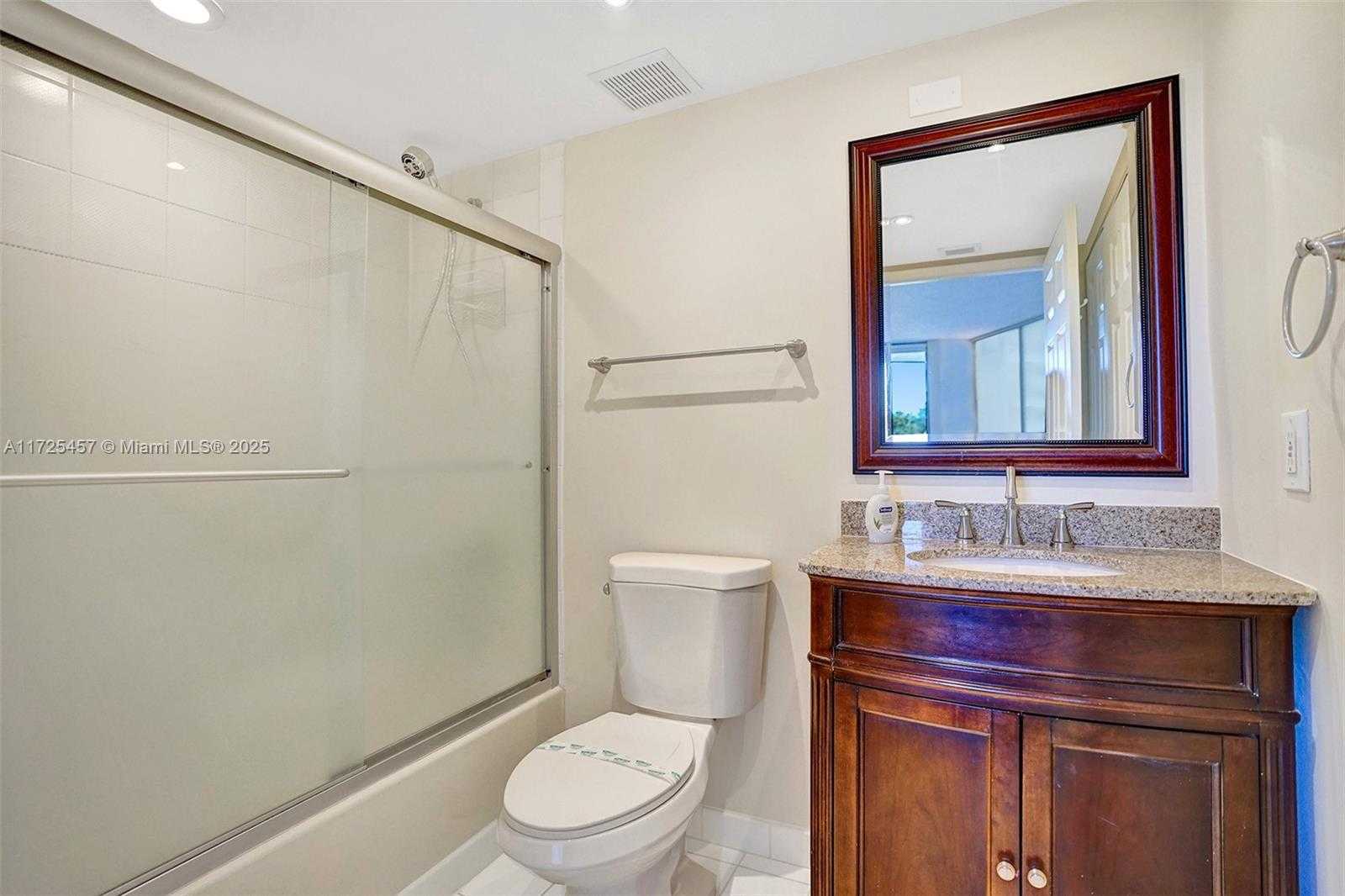 Small Image of 3300 NORTH EAST 191ST ST #303, Aventura Number 24