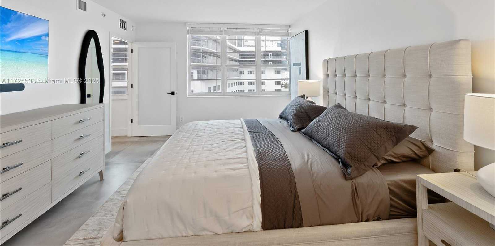 Small Image of 100 LINCOLN RD #1033, Miami Beach Number 13