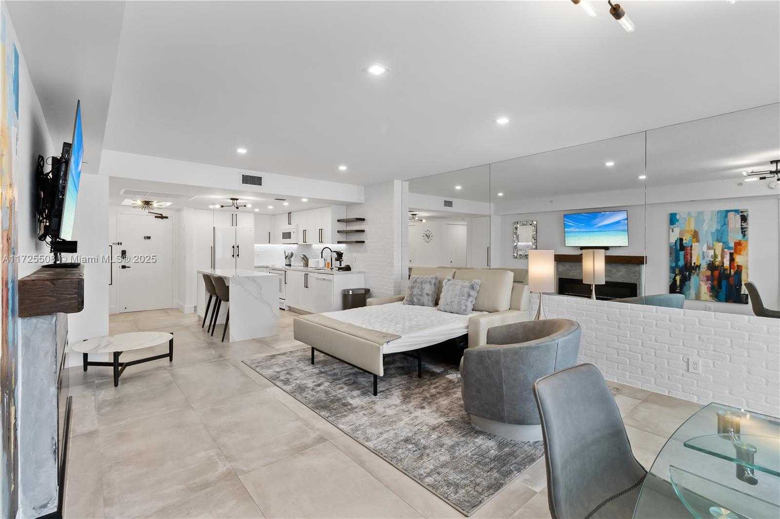 Small Image of 100 LINCOLN RD #1033, Miami Beach Number 7