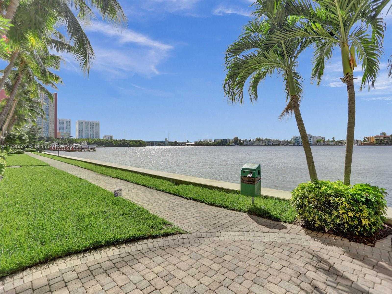 Small Image of 17150 NORTH BAY RD #2102, Sunny Isles Beach Number 22