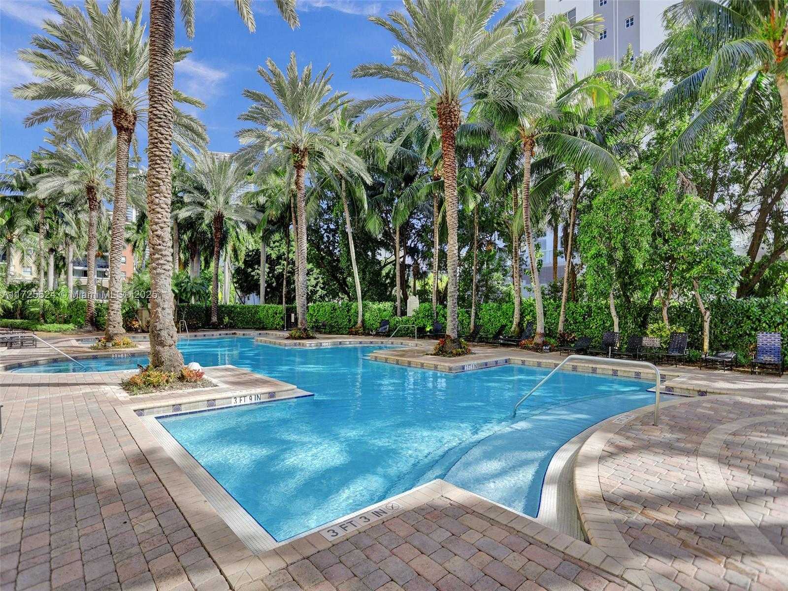 Small Image of 17150 NORTH BAY RD #2102, Sunny Isles Beach Number 24