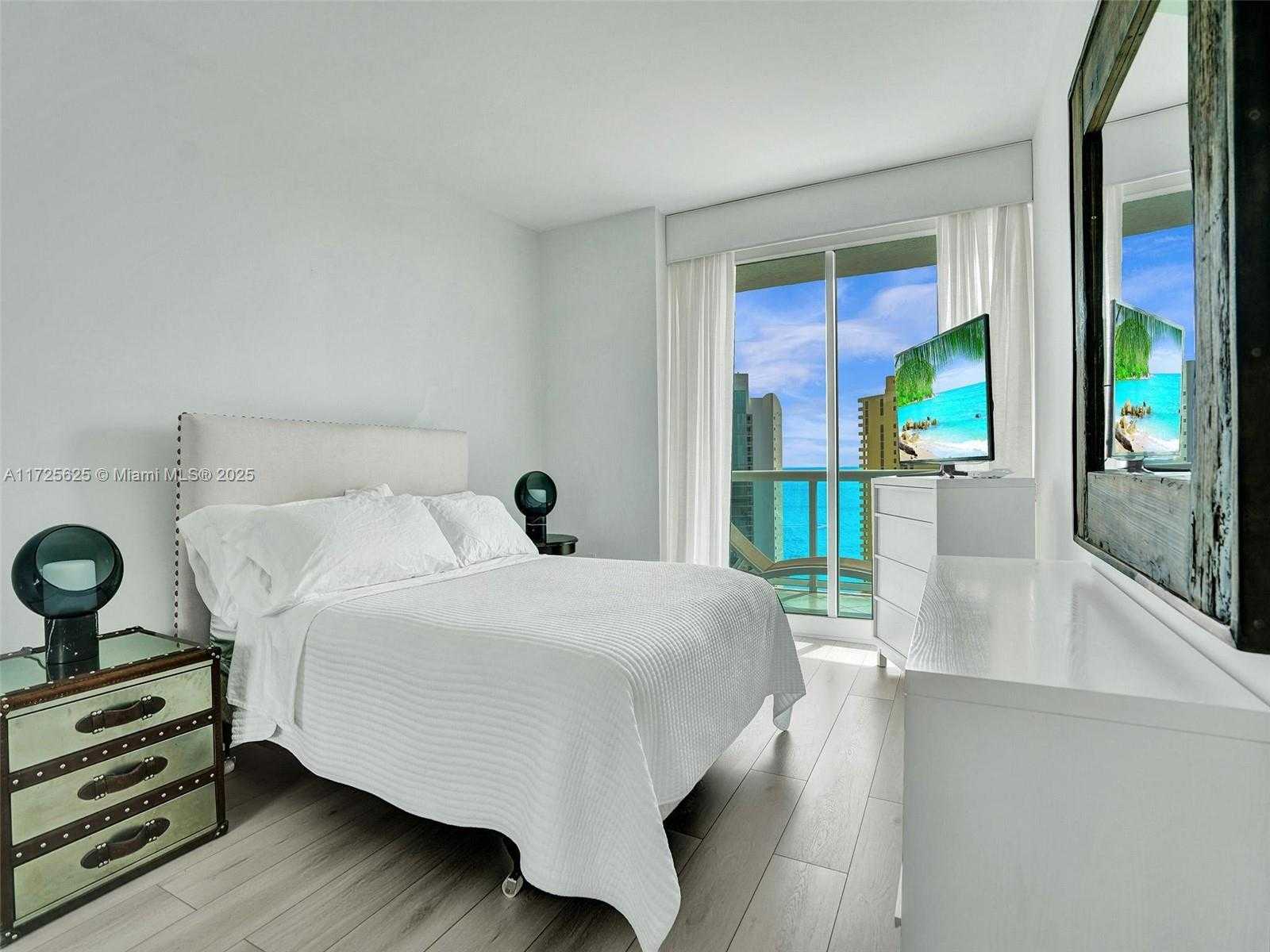 Small Image of 16400 COLLINS AVE #2543, Sunny Isles Beach Number 18