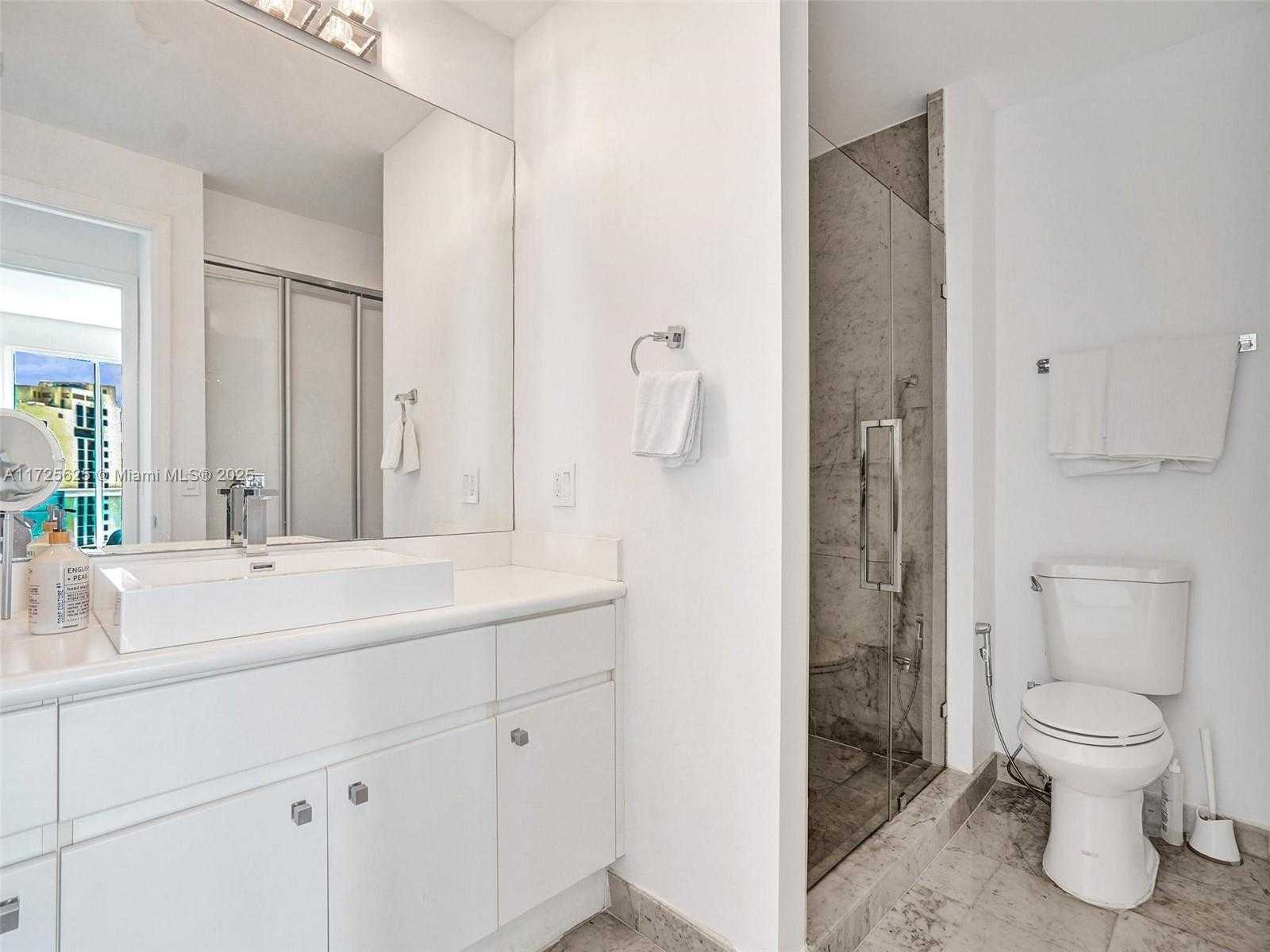 Small Image of 16400 COLLINS AVE #2543, Sunny Isles Beach Number 20