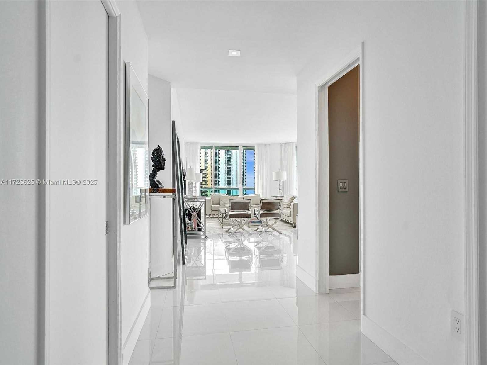 Small Image of 16400 COLLINS AVE #2543, Sunny Isles Beach Number 22