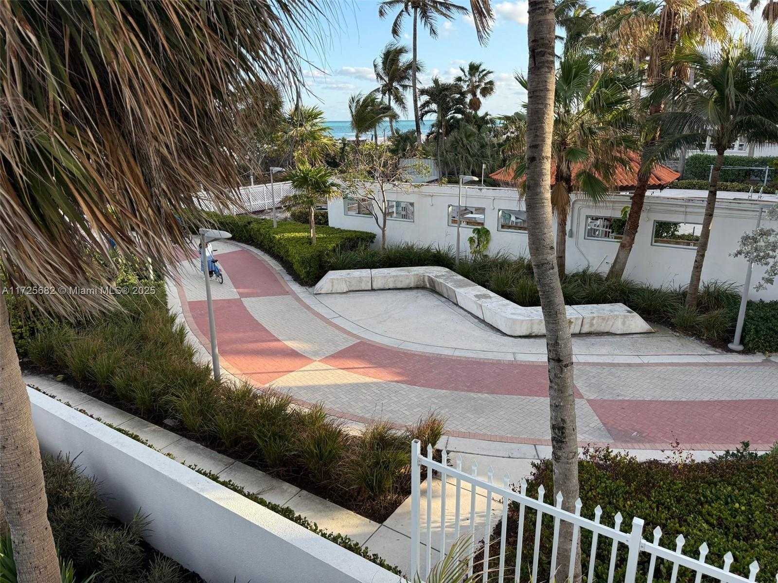 Small Image of 4301 COLLINS AVE #208, Miami Beach Number 28