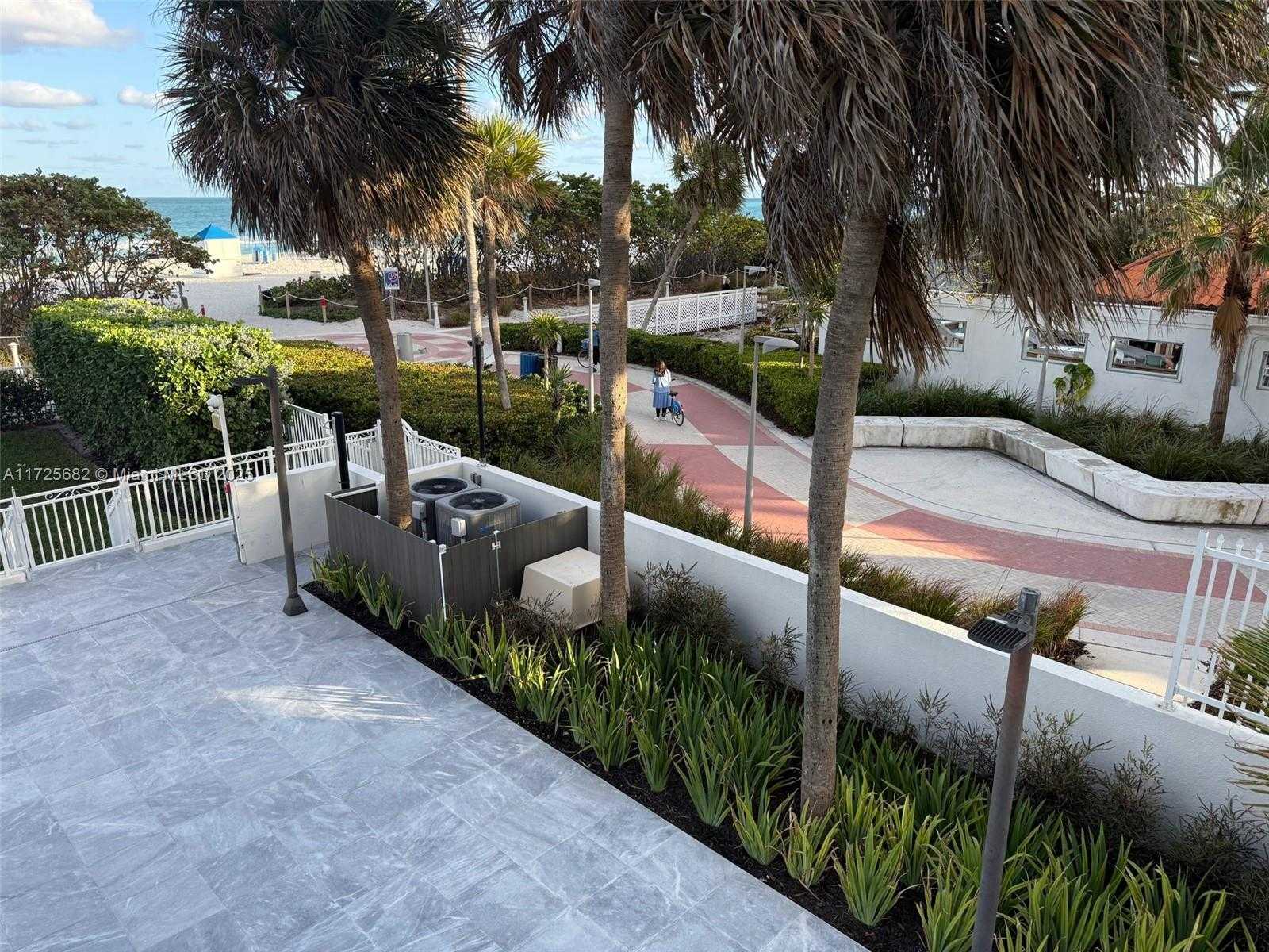 Small Image of 4301 COLLINS AVE #208, Miami Beach Number 30