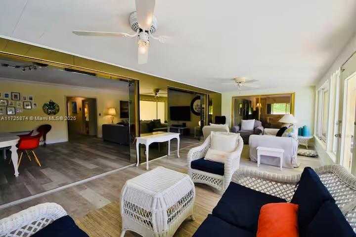 Small Image of 12 ISLA BAHIA DR, Fort Lauderdale Number 23