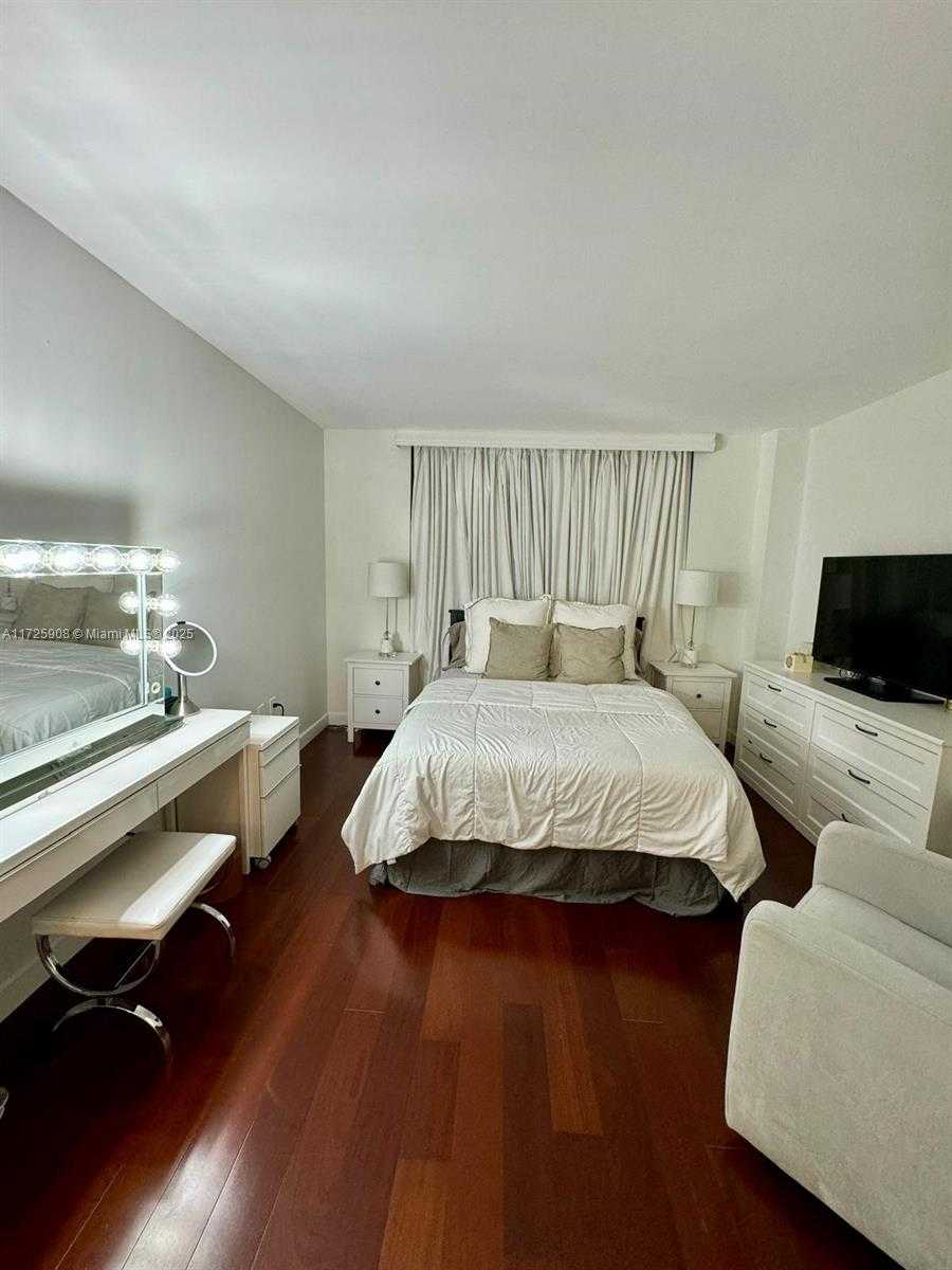 Small Image of 2780 NORTH EAST 183RD ST #1203, Aventura Number 30