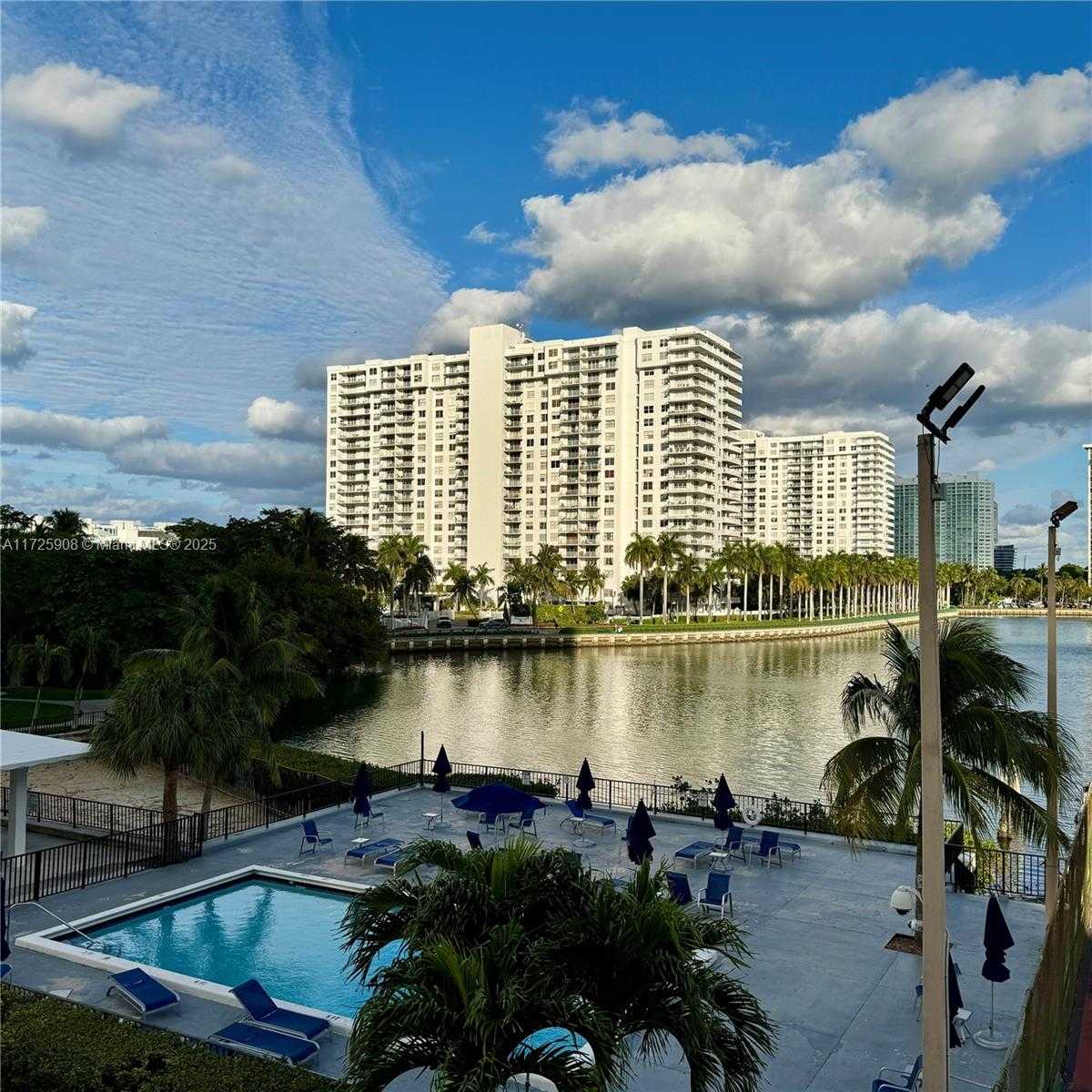Small Image of 2780 NORTH EAST 183RD ST #1203, Aventura Number 46
