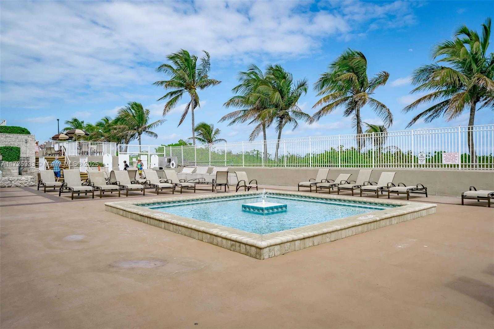 Small Image of 1950 SOUTH OCEAN DR #LE, Hallandale Beach Number 14