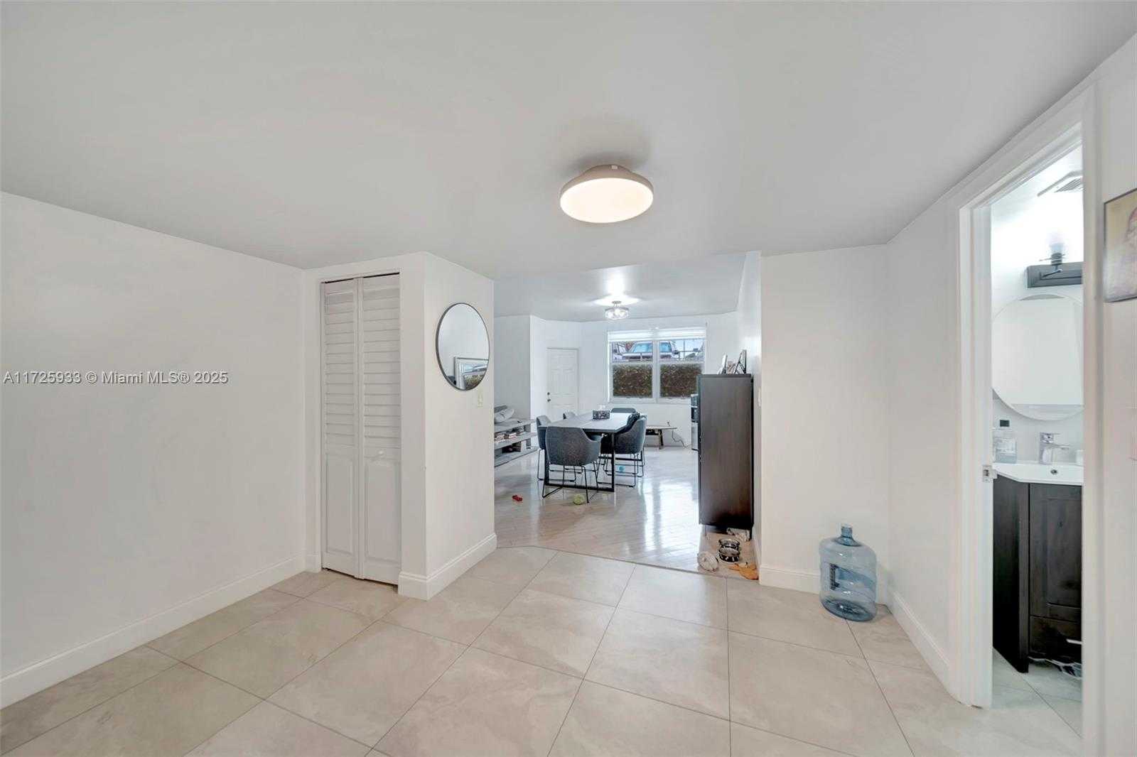 Small Image of 1950 SOUTH OCEAN DR #LE, Hallandale Beach Number 5
