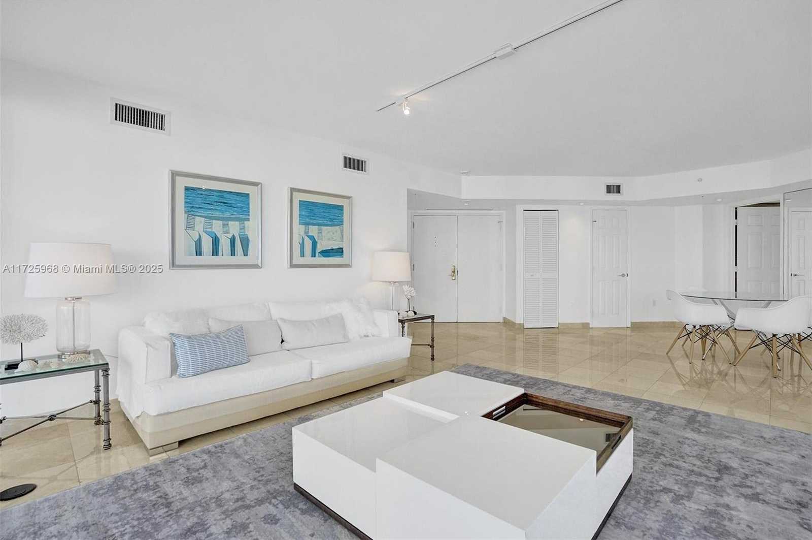 Small Image of 6301 COLLINS AVE #2308, Miami Beach Number 15