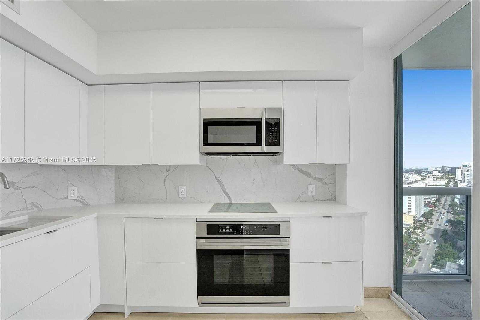 Small Image of 6301 COLLINS AVE #2308, Miami Beach Number 20