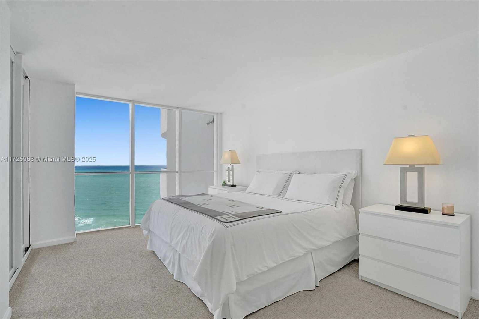 Small Image of 6301 COLLINS AVE #2308, Miami Beach Number 24