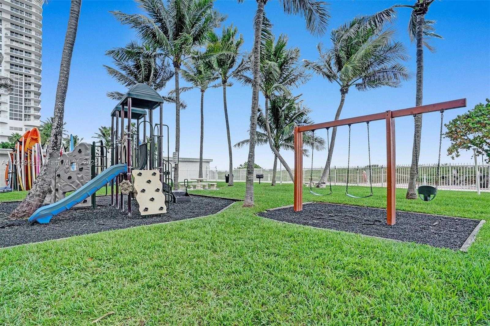 Small Image of 6301 COLLINS AVE #2308, Miami Beach Number 65