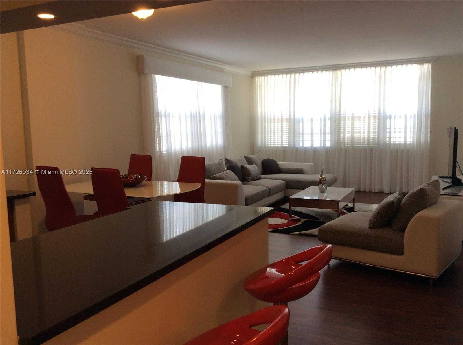 Small Image of 100 #1214B, Miami Beach Number 4