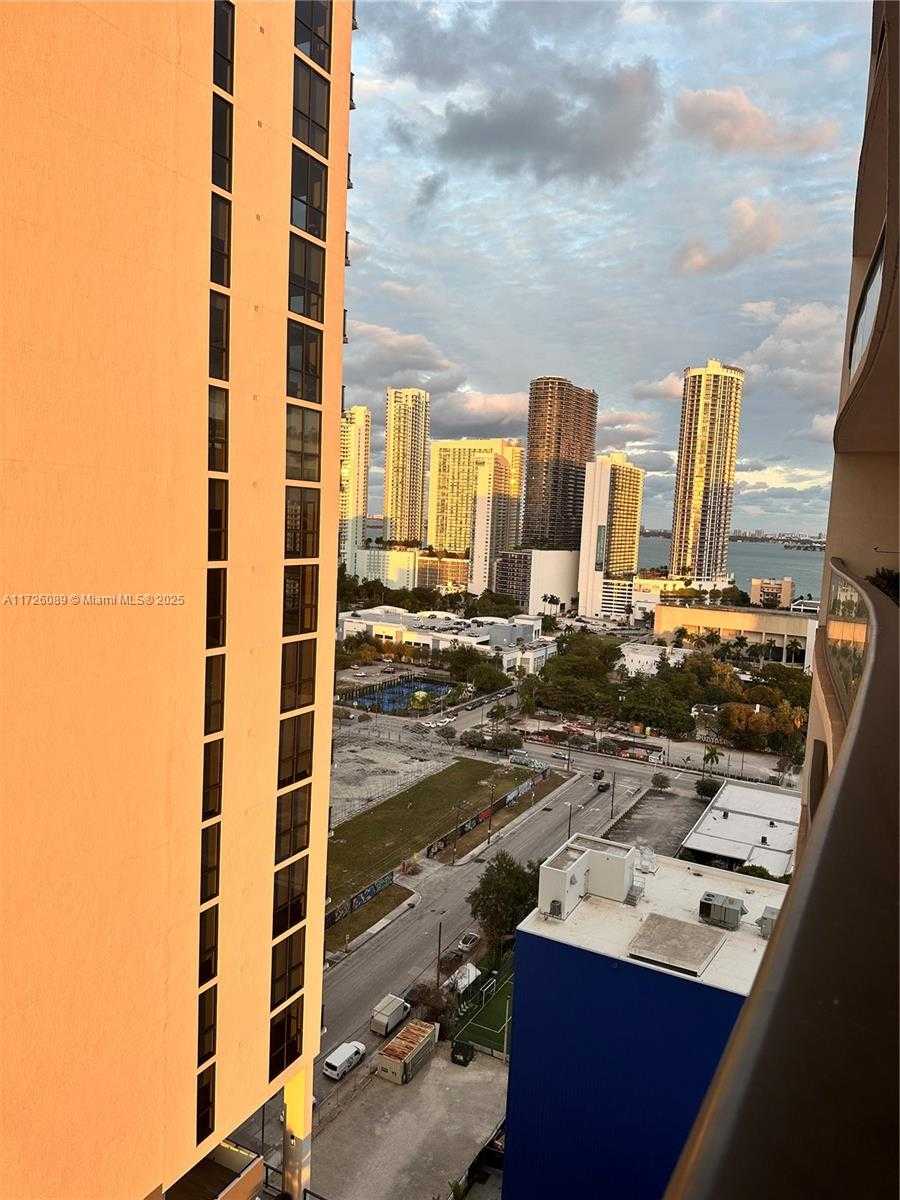 Small Image of 1600 NORTH EAST 1ST AVE #1918, Miami Number 47