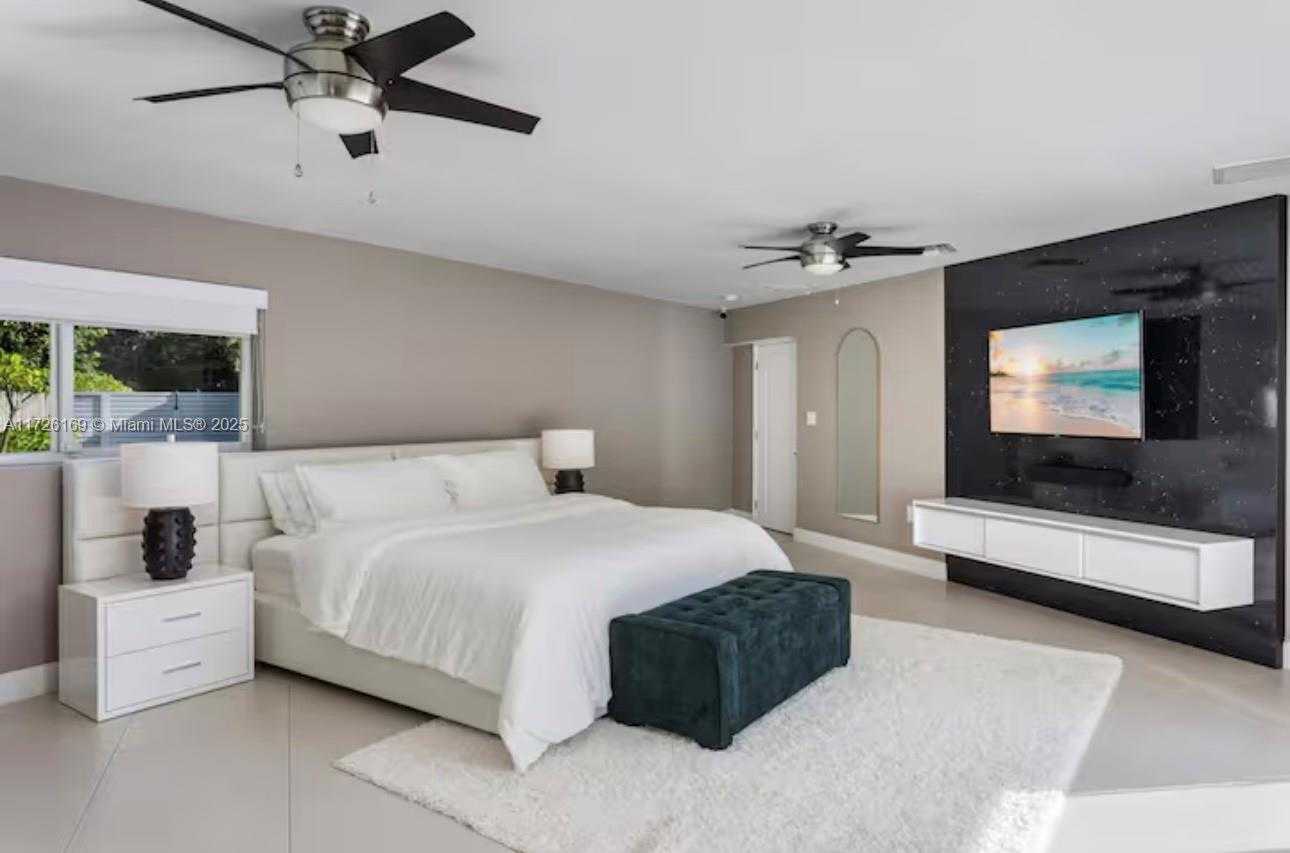 Small Image of 1019 NORTH EAST 115TH ST #1019, Biscayne Park Number 10