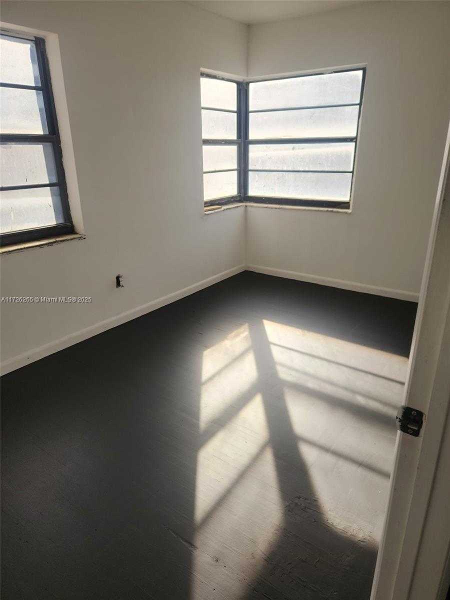 Small Image of 8918 COLLINS AVE #3, Surfside Number 4