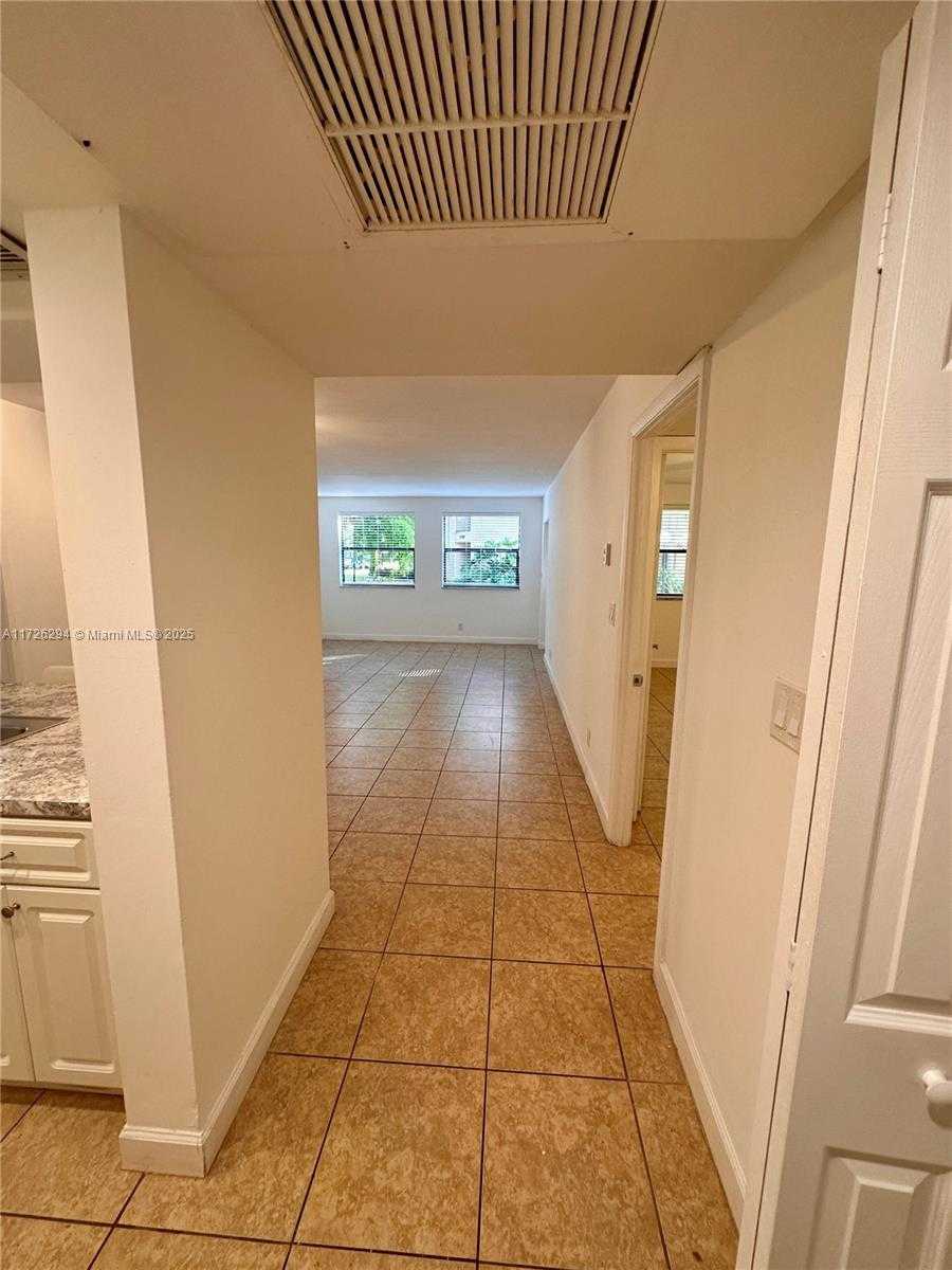 Small Image of 8120 GENEVA CT #155, Doral Number 8