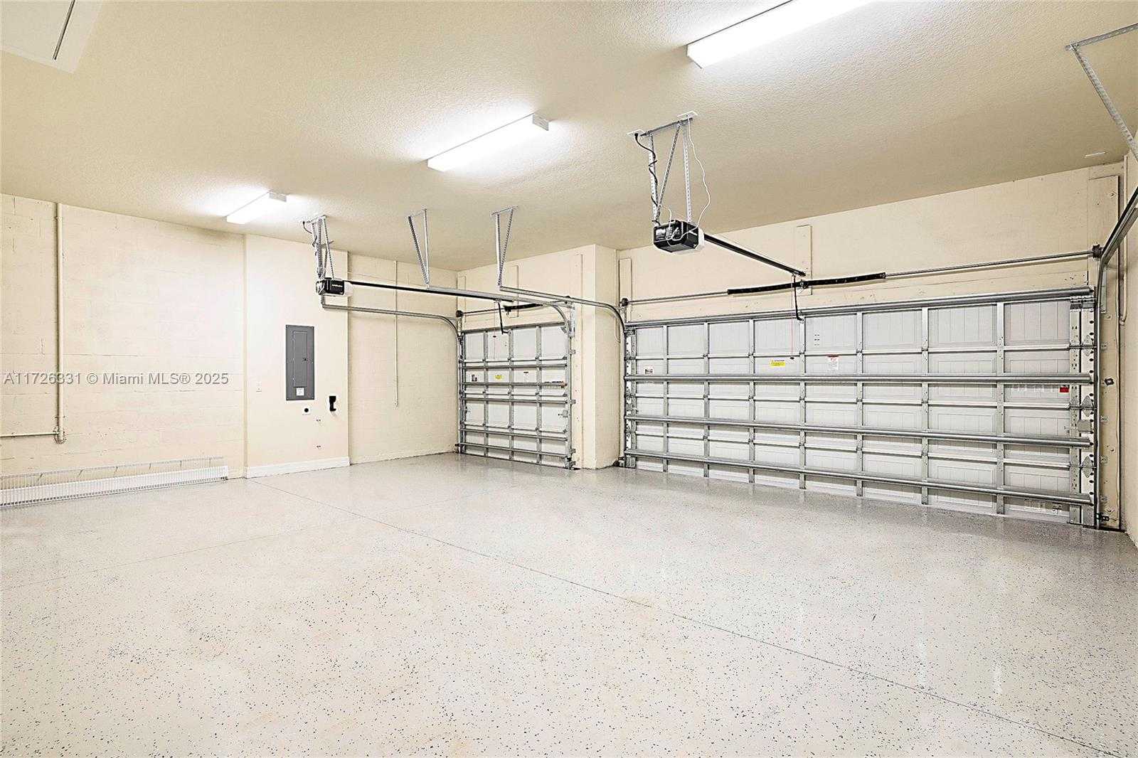 Small Image of 9117 BALSAMO DR, Palm Beach Gardens Number 27