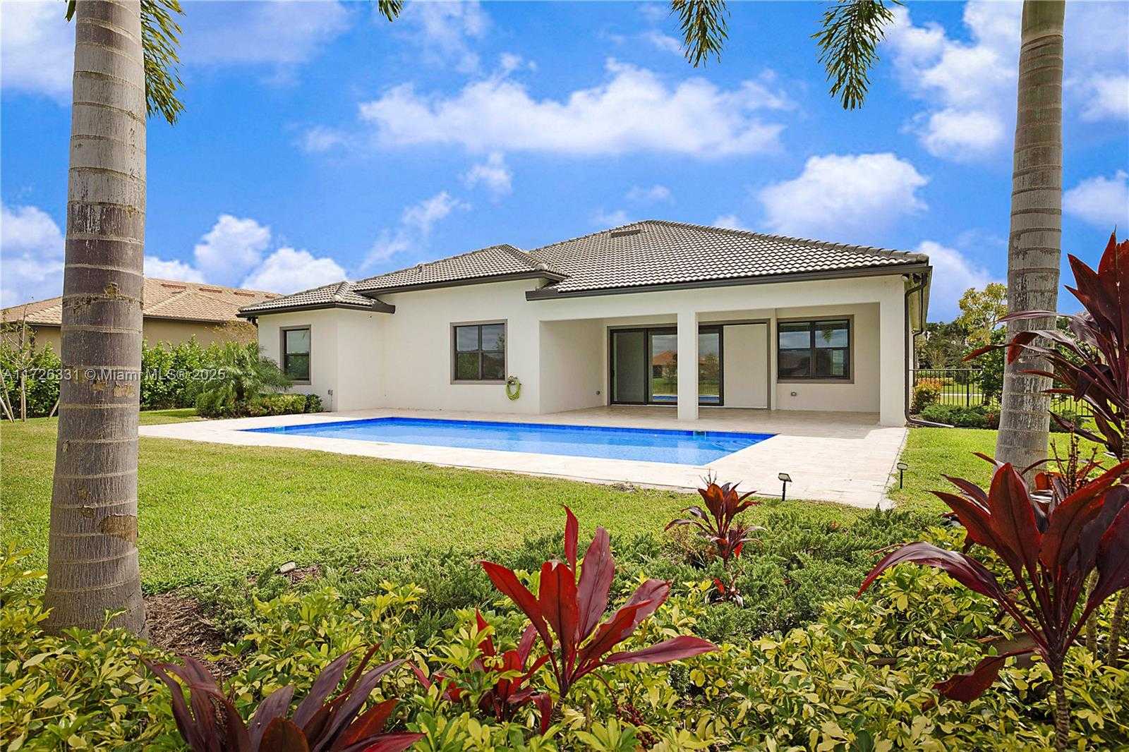 Small Image of 9117 BALSAMO DR, Palm Beach Gardens Number 32