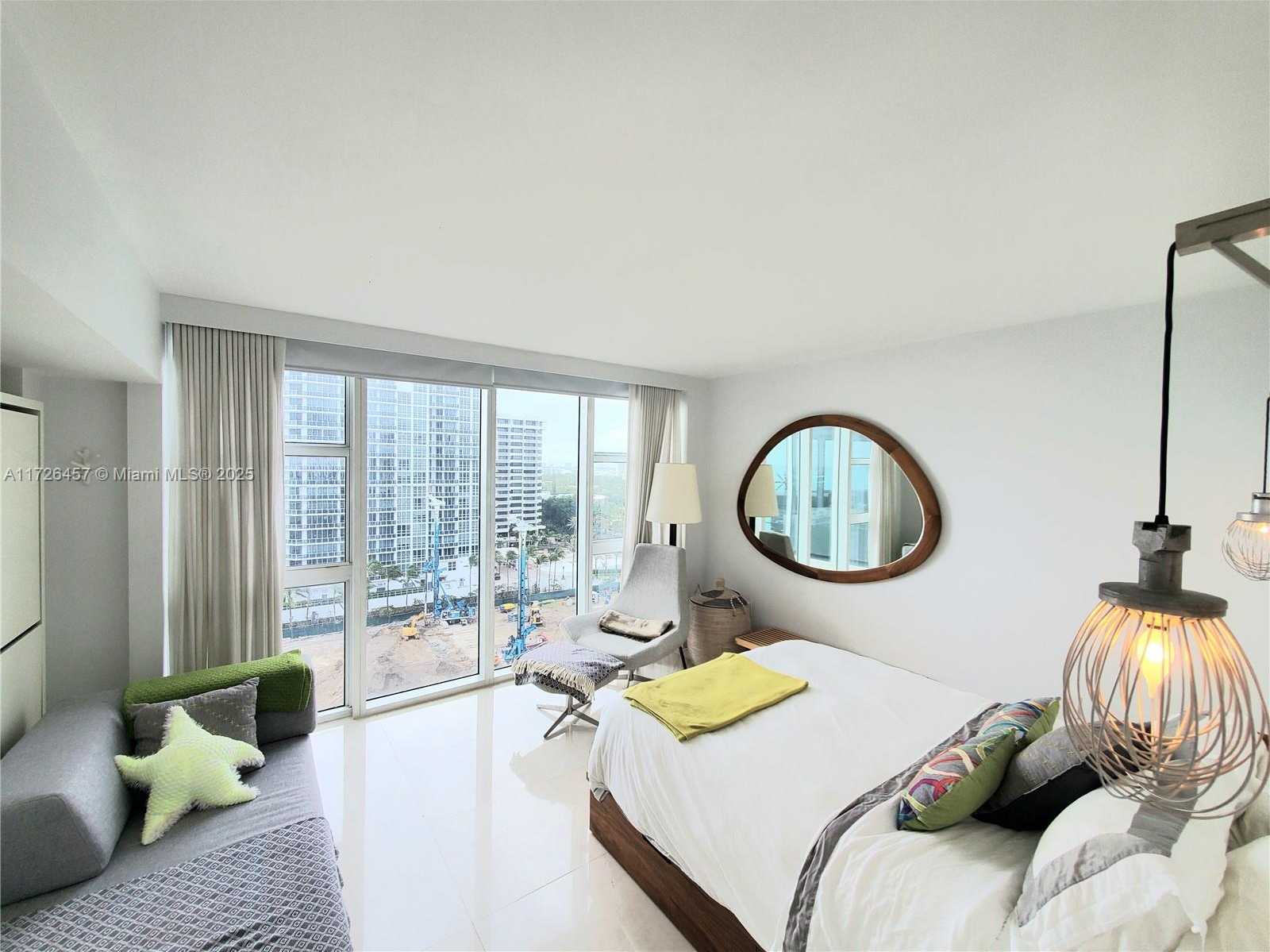 Small Image of 10275 COLLINS AVE #1110, Bal Harbour Number 10