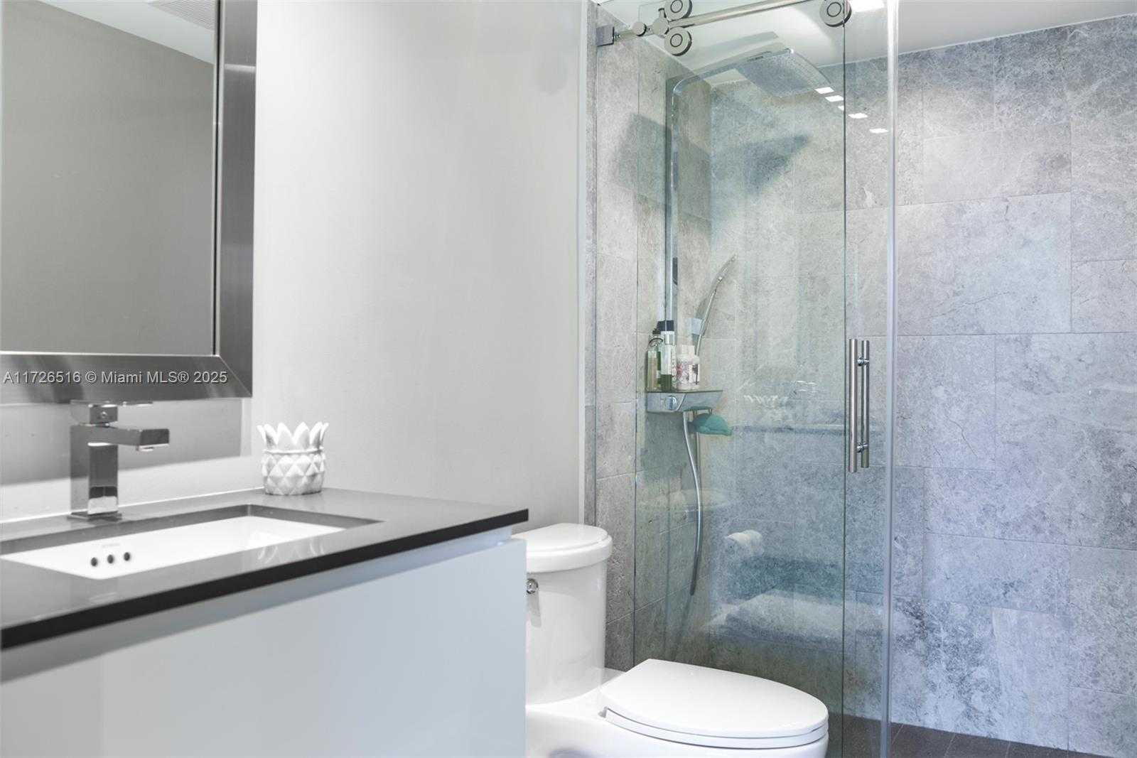 Small Image of 10275 COLLINS AVE #320, Bal Harbour Number 17