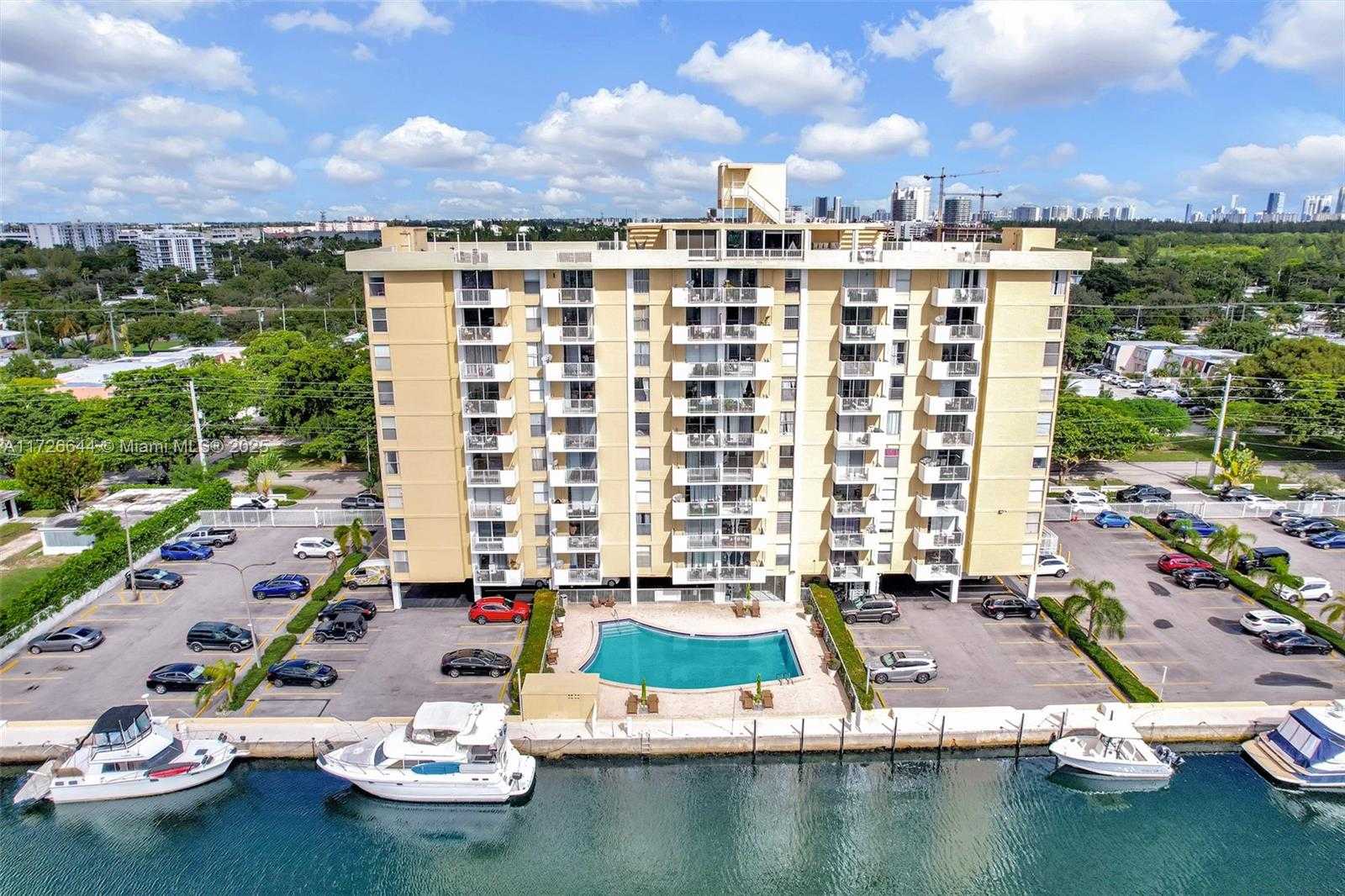 Small Image of 2000 NORTH EAST 135TH ST #411, North Miami Number 14