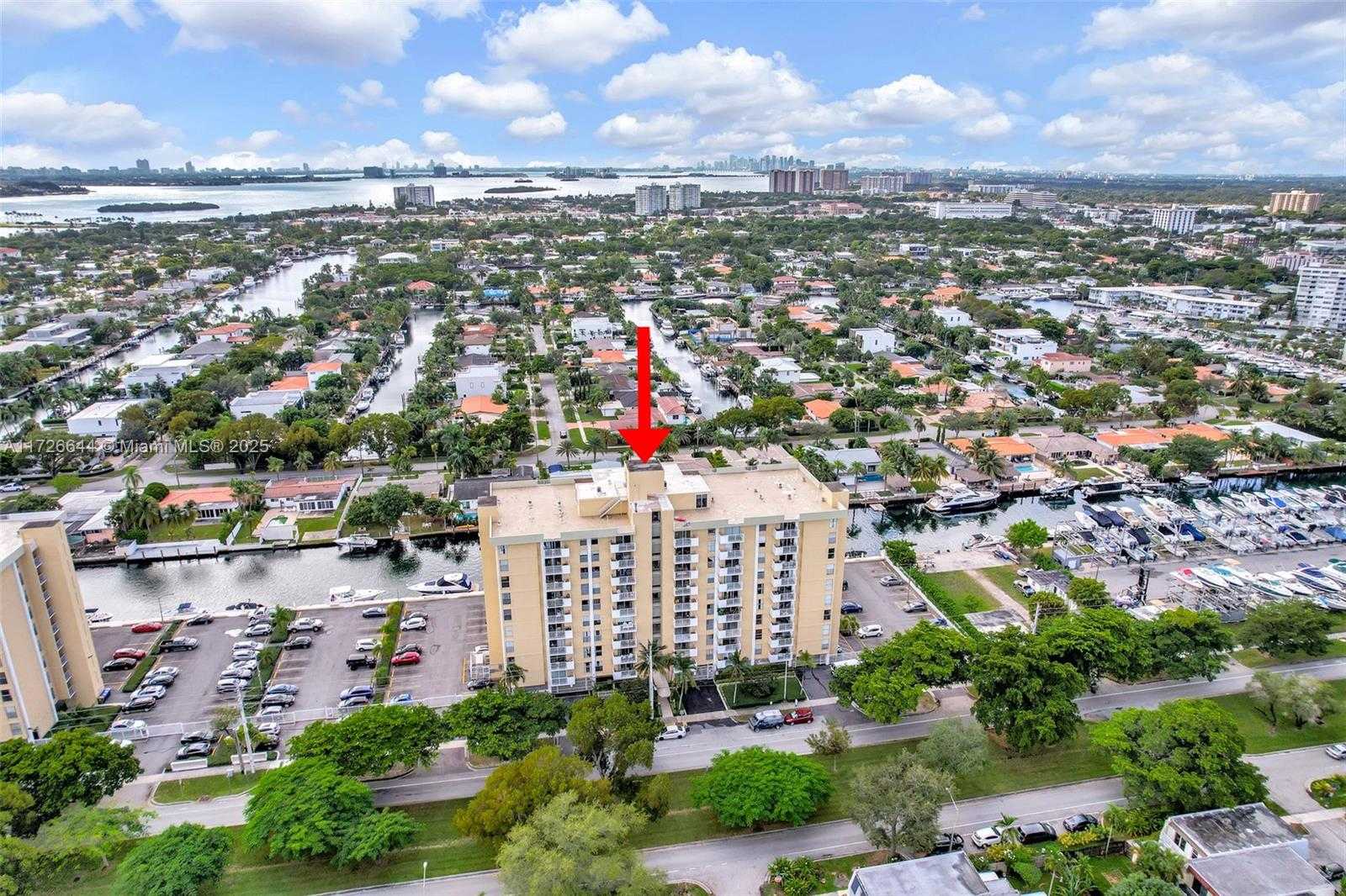 Small Image of 2000 NORTH EAST 135TH ST #411, North Miami Number 4