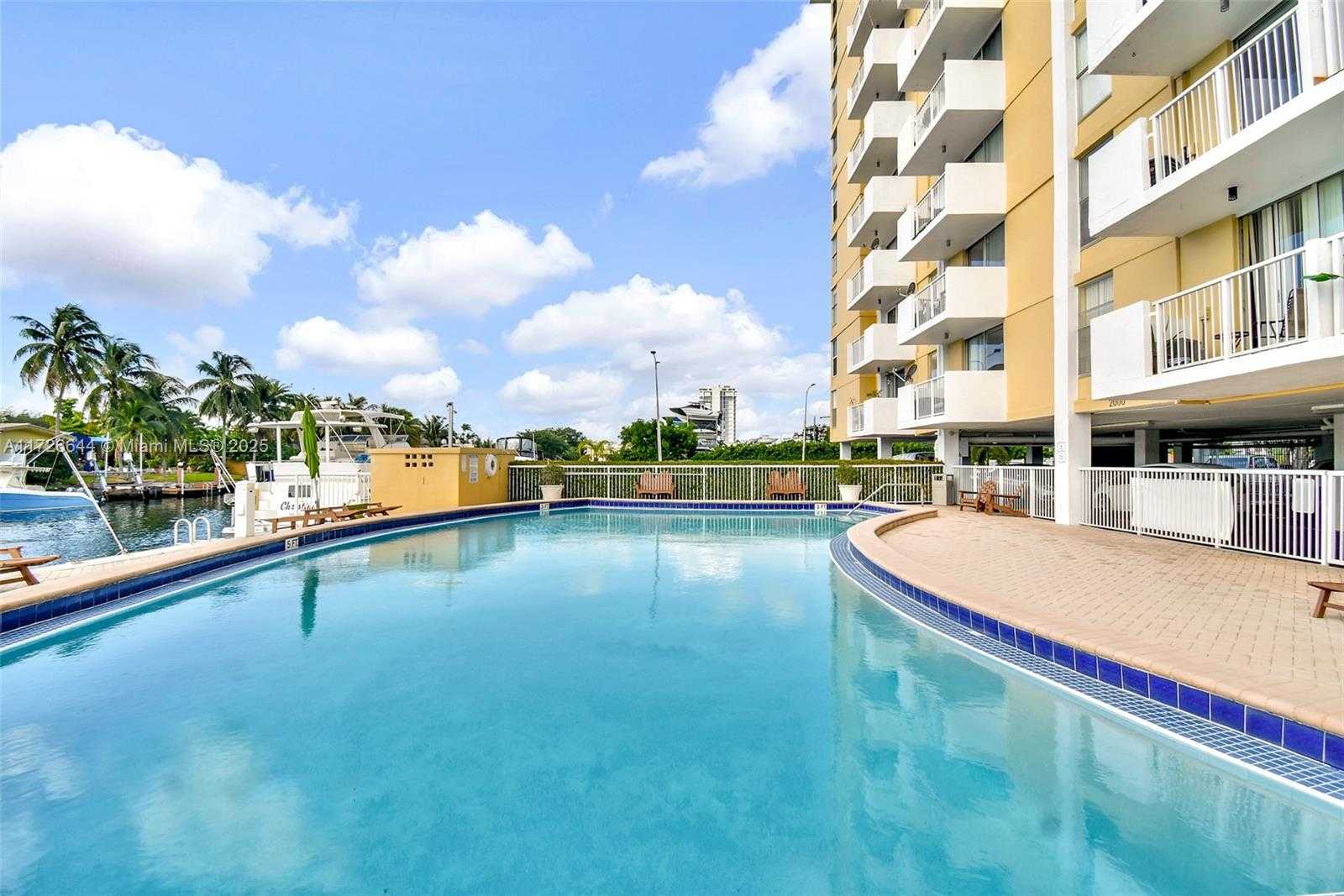 Small Image of 2000 NORTH EAST 135TH ST #411, North Miami Number 54