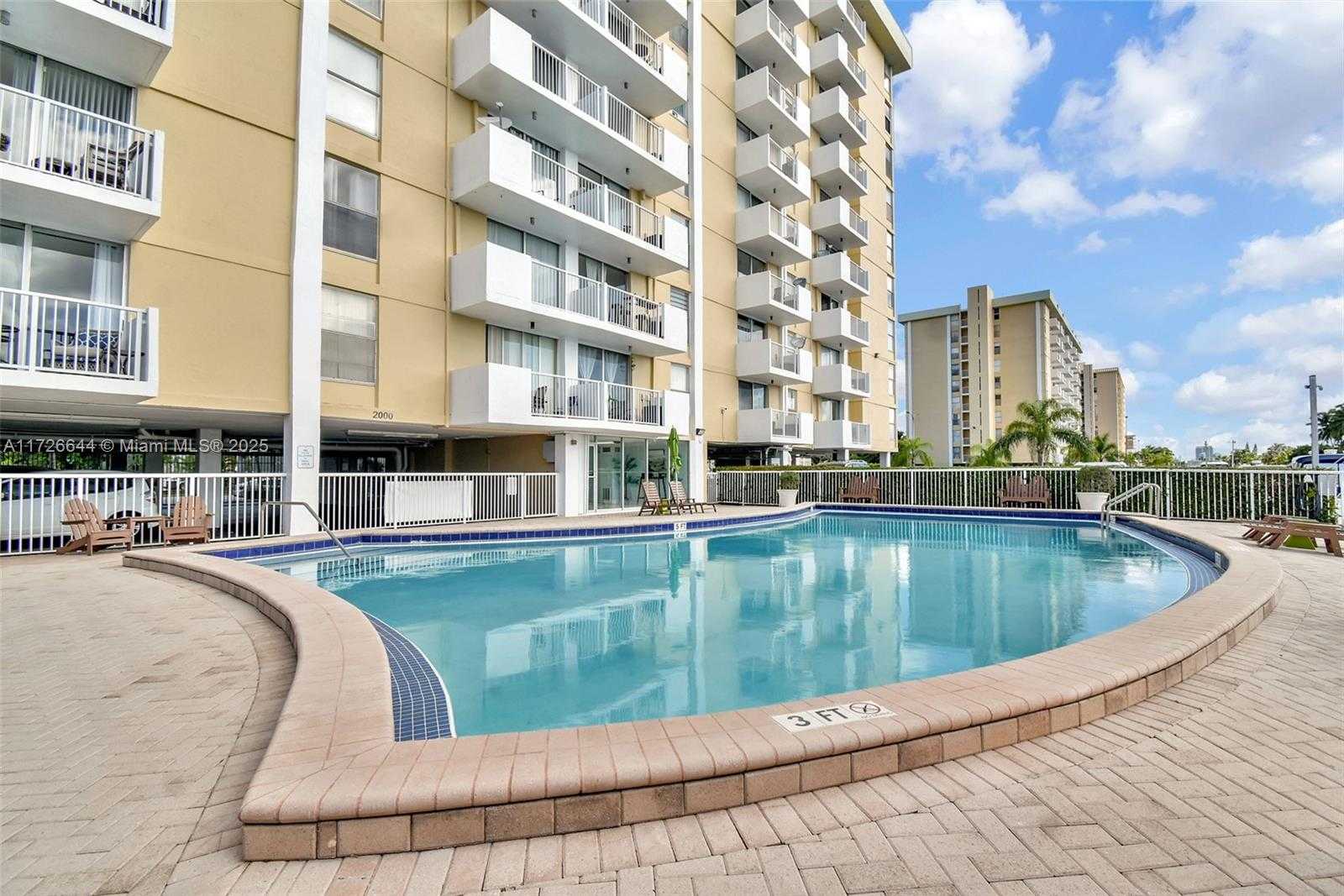 Small Image of 2000 NORTH EAST 135TH ST #411, North Miami Number 55