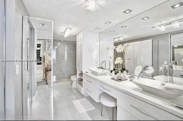 Small Image of 18000 NORTH BAY RD #203, Sunny Isles Beach Number 13
