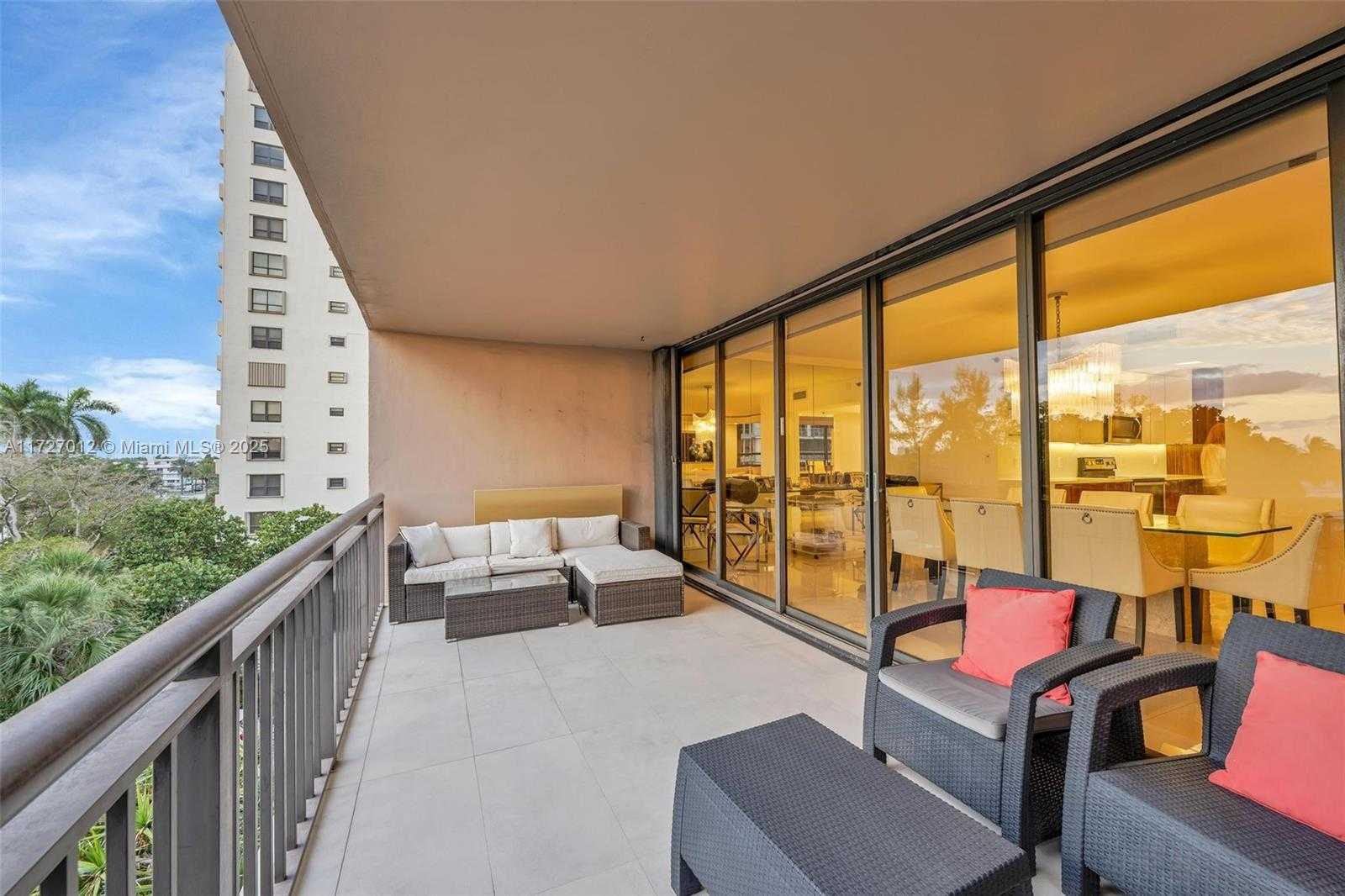 Small Image of 10175 COLLINS AVE #308, Bal Harbour Number 12