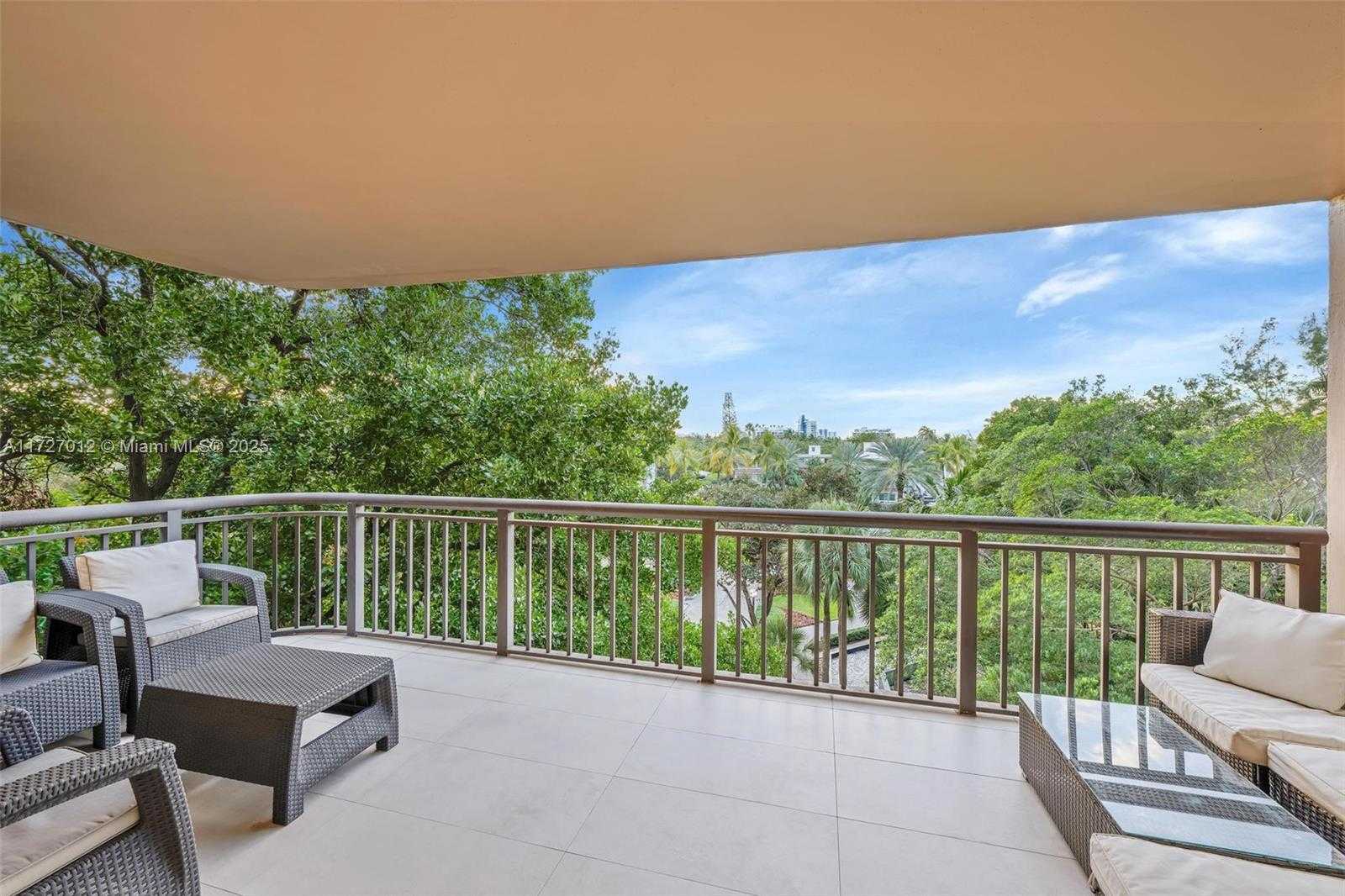 Small Image of 10175 COLLINS AVE #308, Bal Harbour Number 2