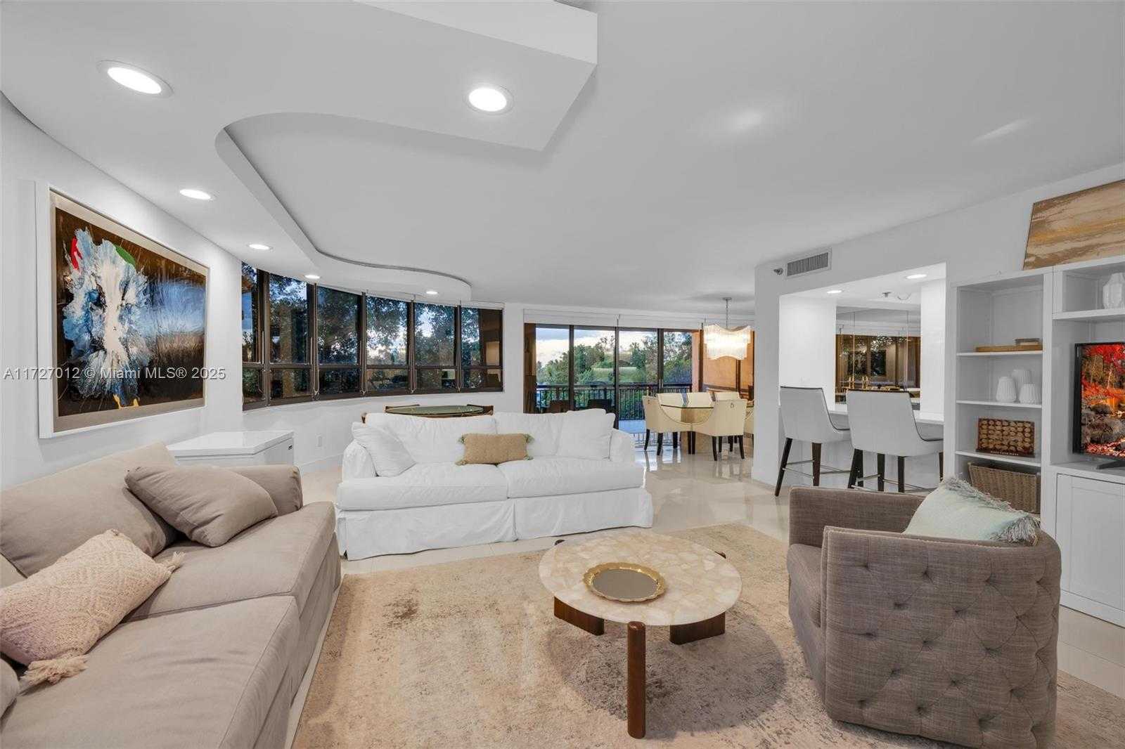 Small Image of 10175 COLLINS AVE #308, Bal Harbour Number 22