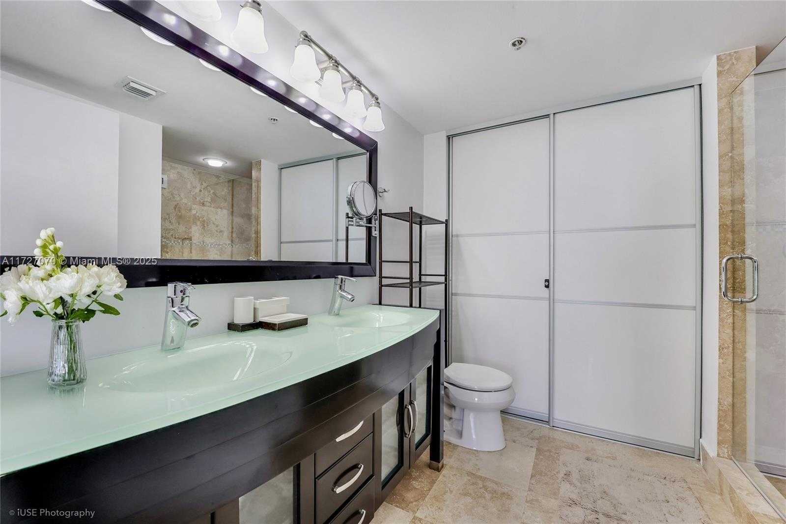 Small Image of 650 WEST AVE #1104, Miami Beach Number 22