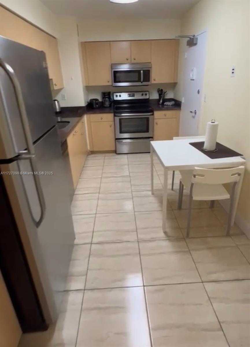 Small Image of 9195 COLLINS AVE #910, Surfside Number 12