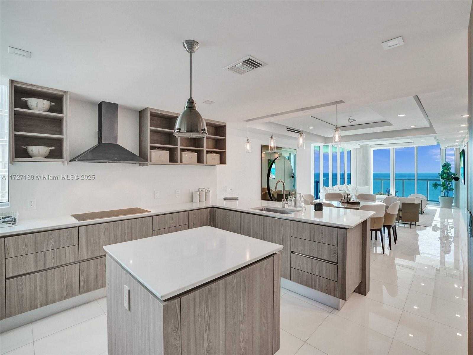 Small Image of 17001 COLLINS AVE #2308, Sunny Isles Beach Number 11