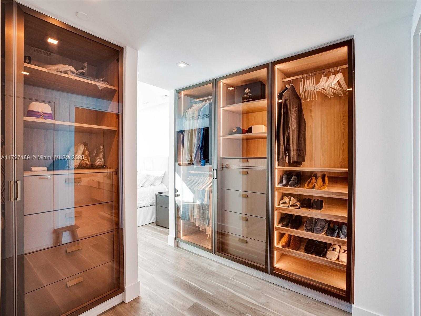 Small Image of 17001 COLLINS AVE #2308, Sunny Isles Beach Number 16