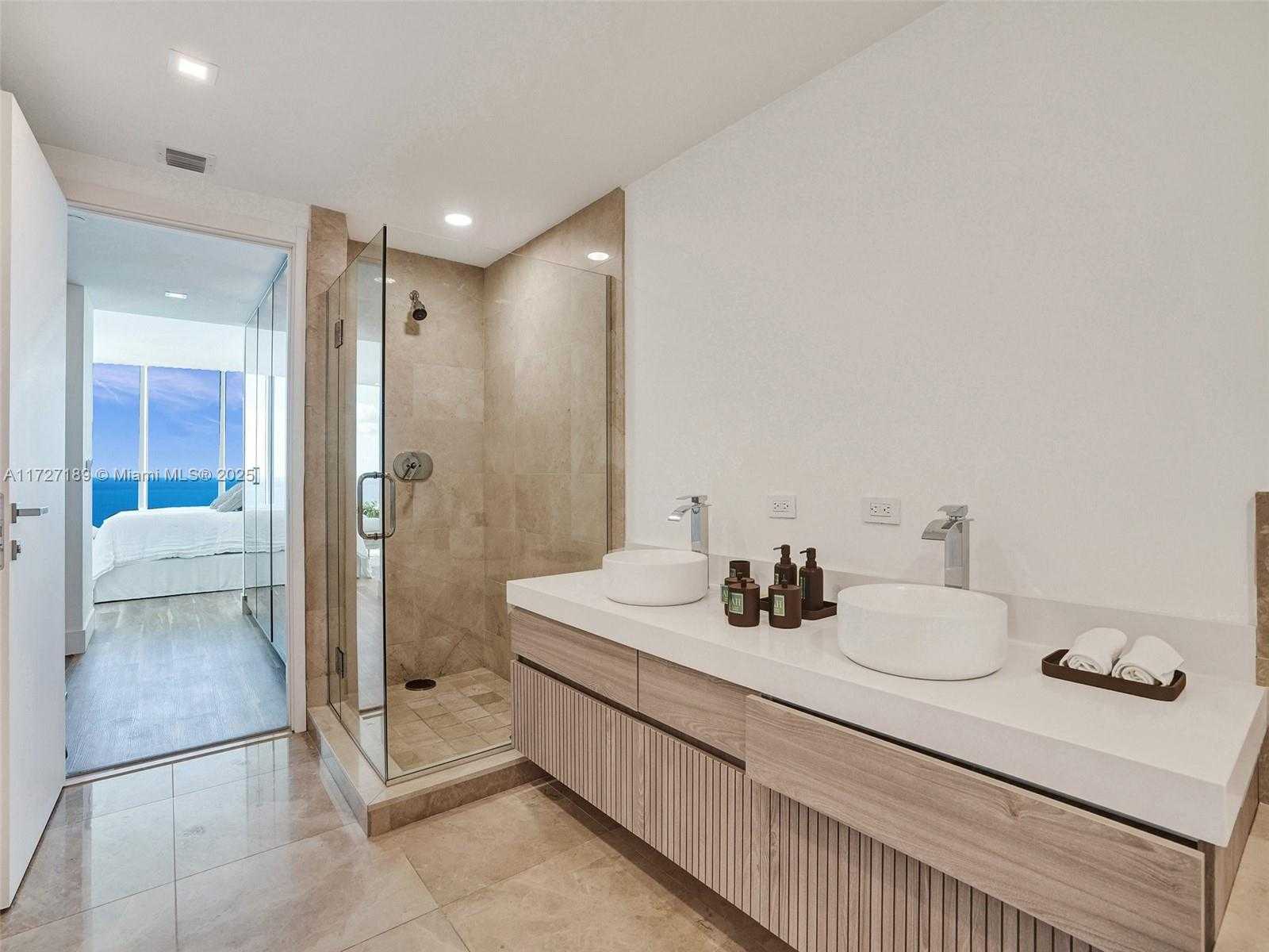 Small Image of 17001 COLLINS AVE #2308, Sunny Isles Beach Number 23
