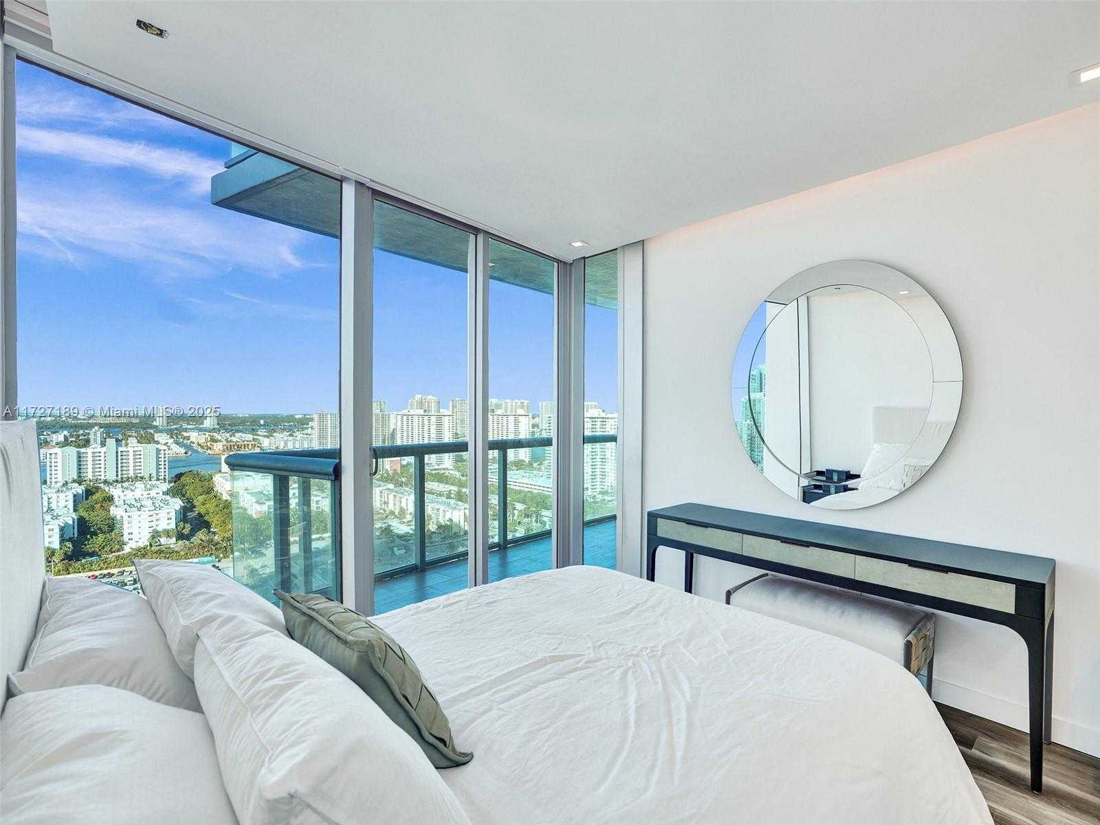 Small Image of 17001 COLLINS AVE #2308, Sunny Isles Beach Number 29